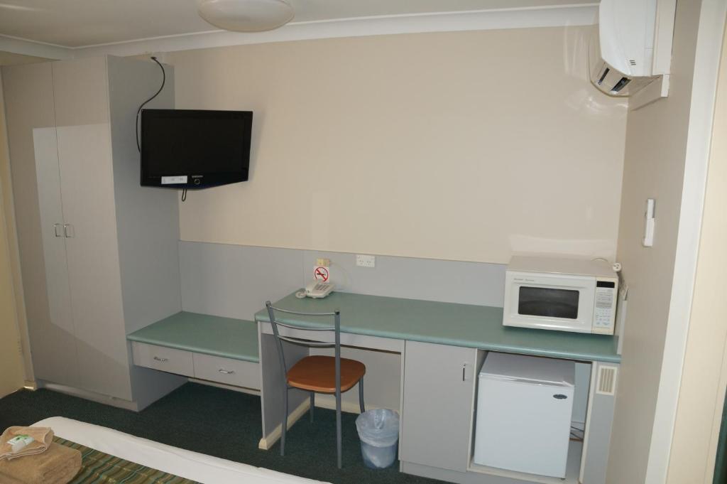 Green Gables Motel Даббо Номер фото