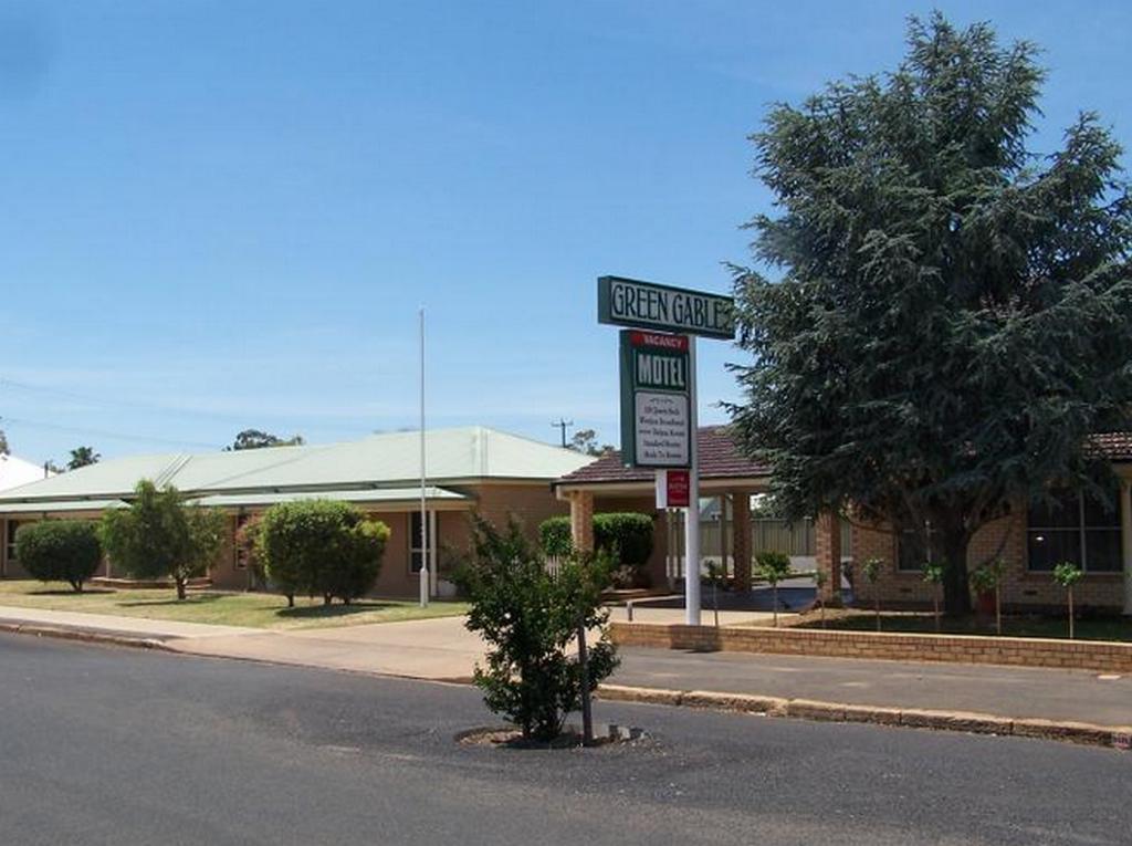 Green Gables Motel Даббо Экстерьер фото